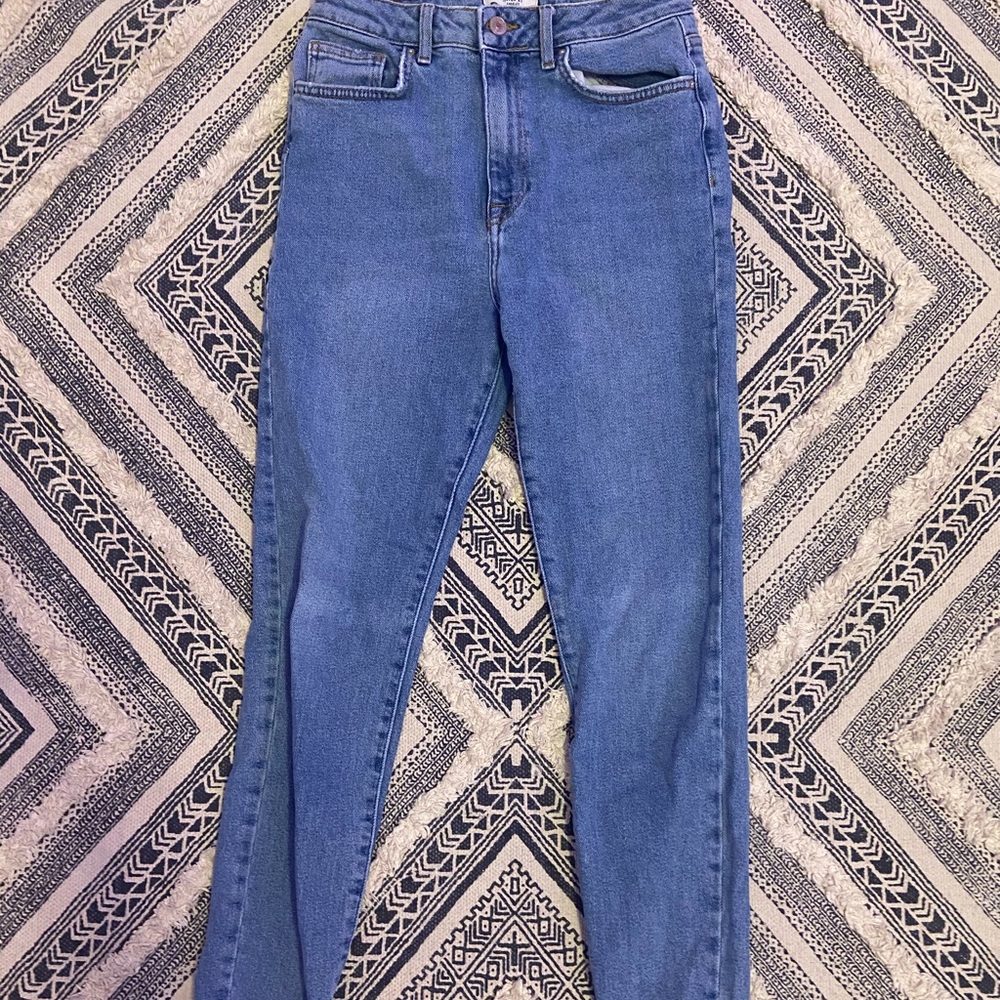 mom jeans